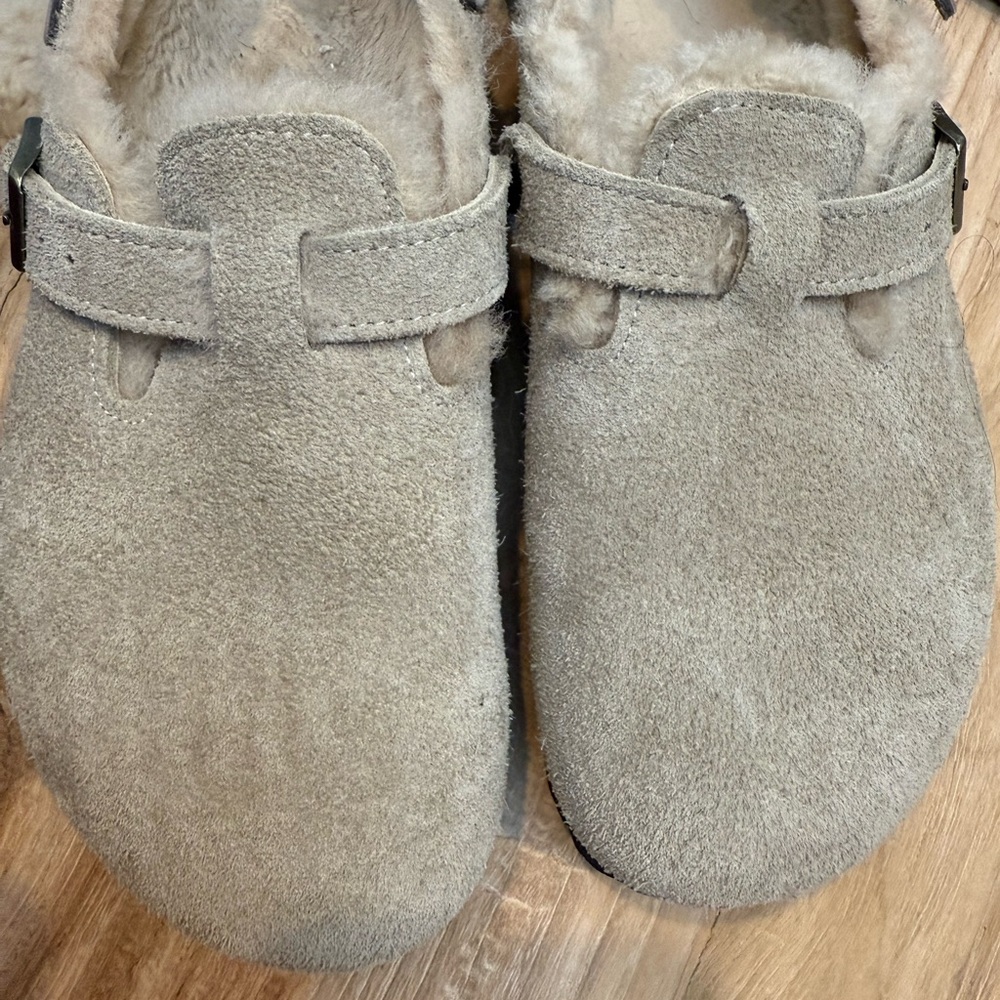 Birkenstock Cream Shearling Mules